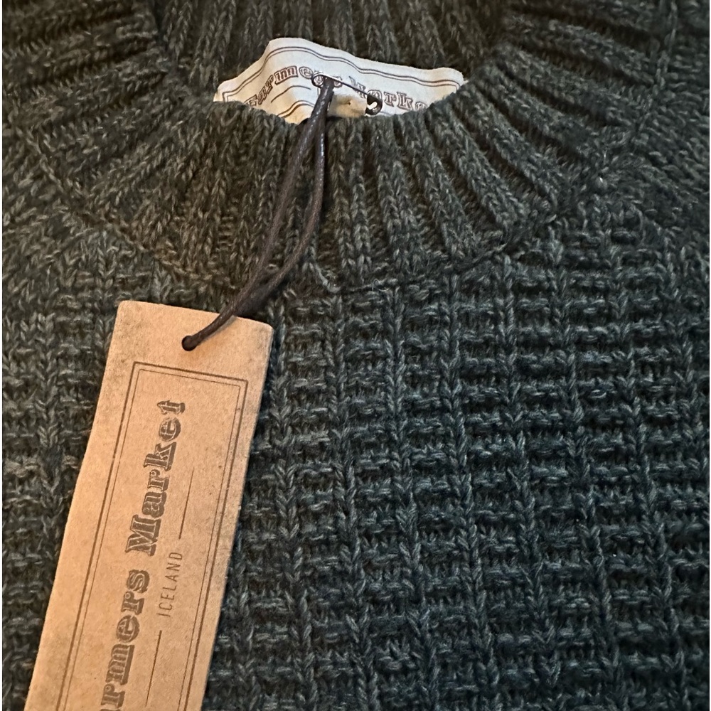 New w/Tag.  Farmer’s Market Iceland Olive Tweet Woman’s Sweater.  Size M.